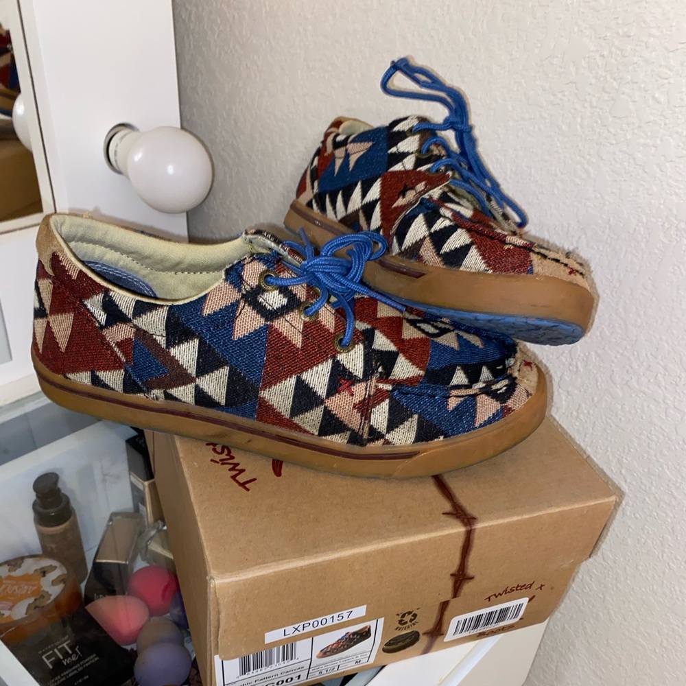 Hooey shoes